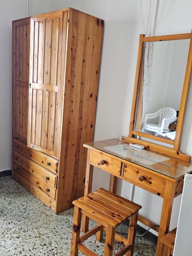 Madalenarooms Benitses  Esterno foto